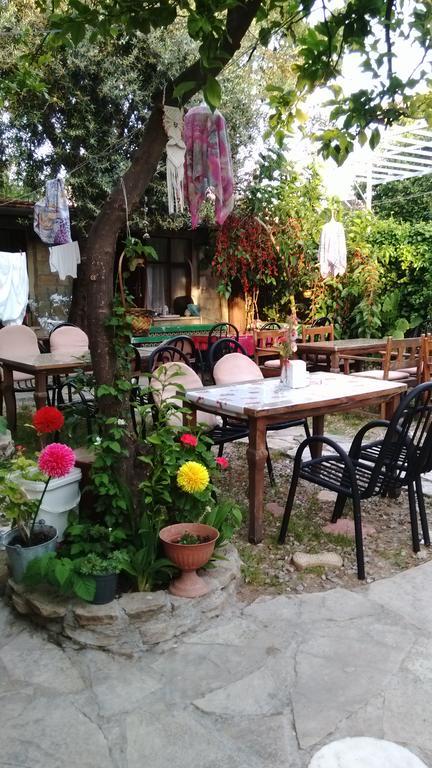Hotel Sempati 2*
