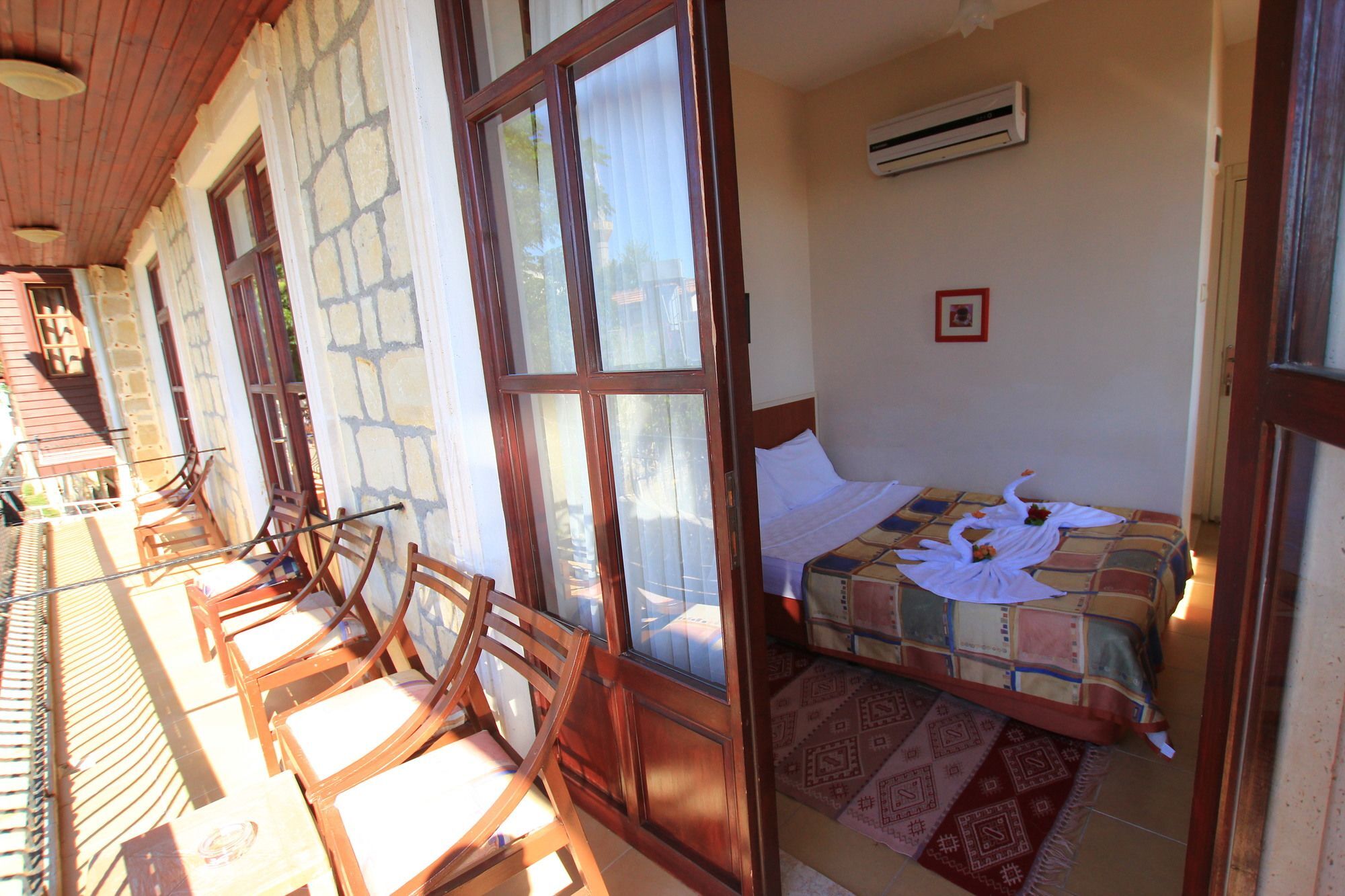 Hotel Sempati 2*