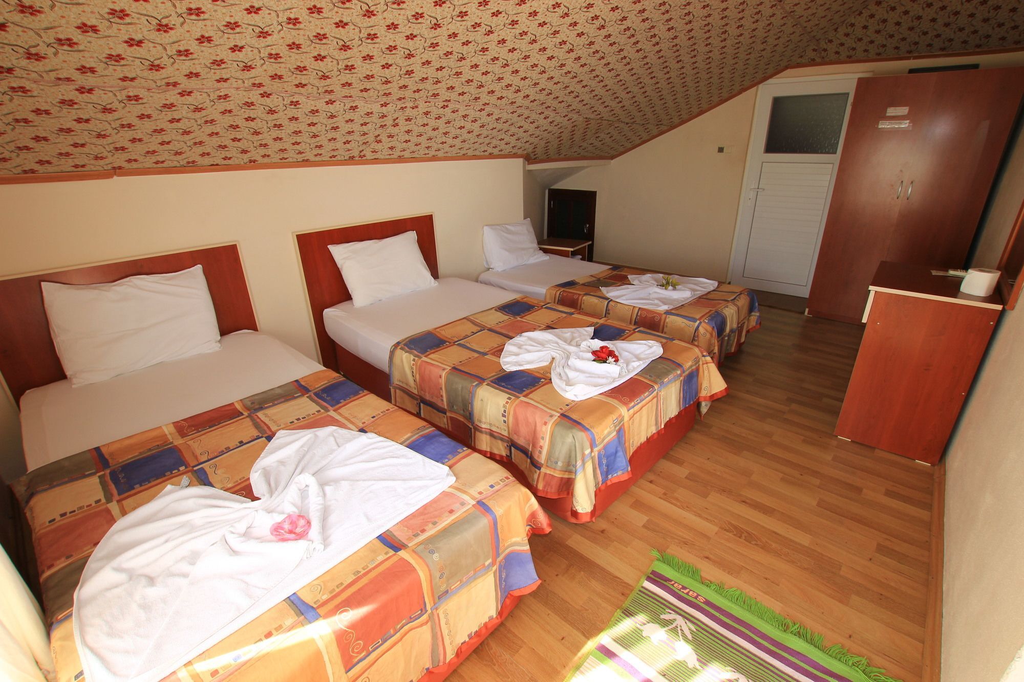 Sempati Hotel 2*